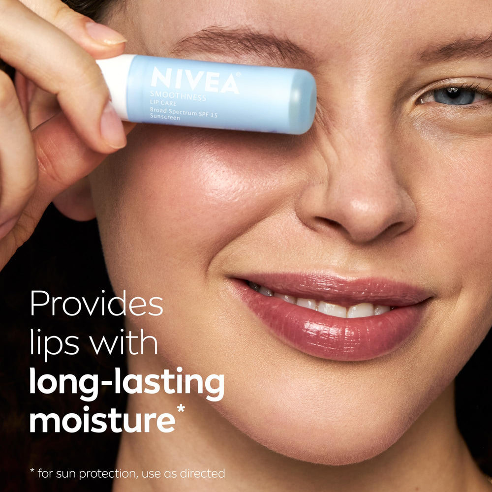 NIVEA Vitamines C et E Lèvres: revitalisation légère et éclat.
