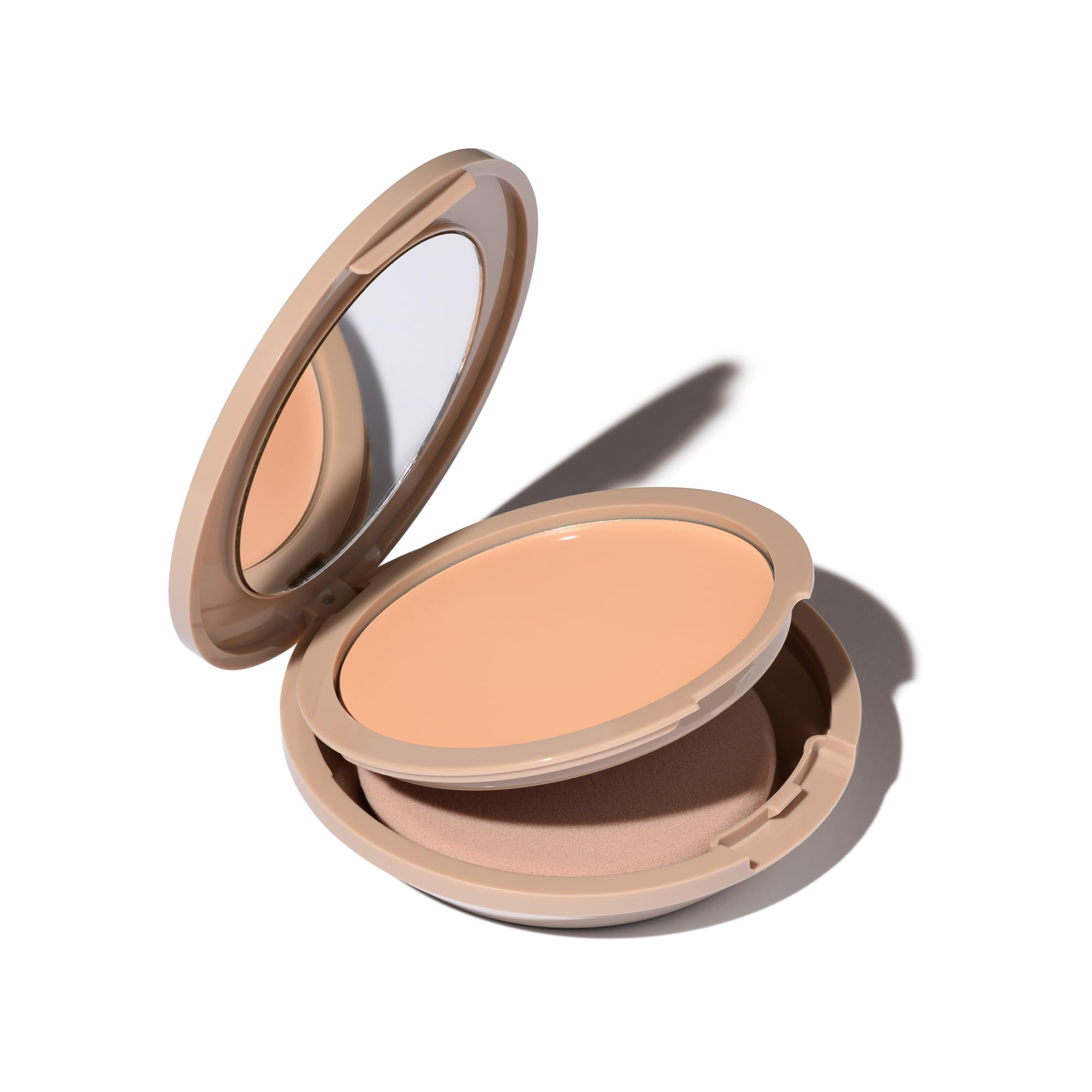 Fondation No Makeup Makeup dans le flacon, fini naturel et léger.