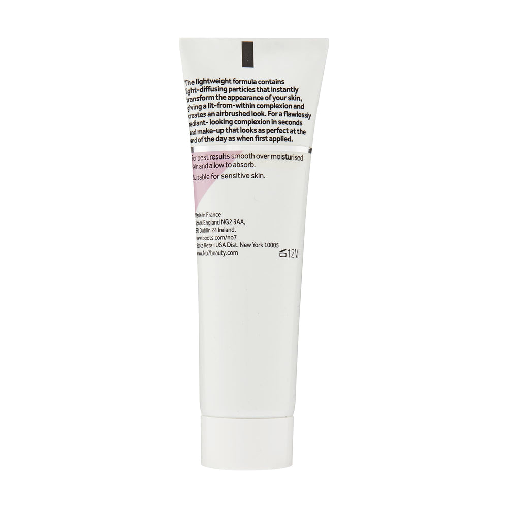 No7 Airbrush Away: tenue du maquillage prolongée pour une journée sans retouches.