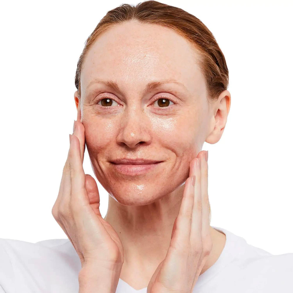 No7 gel nettoyant mousse lait douceur: texture onctueuse laisse peau propre et confortable.