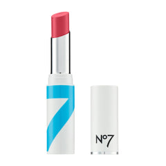 No7 HydraLuminous Baume Lèvres Blush – emballage élégant et hydratation durable.