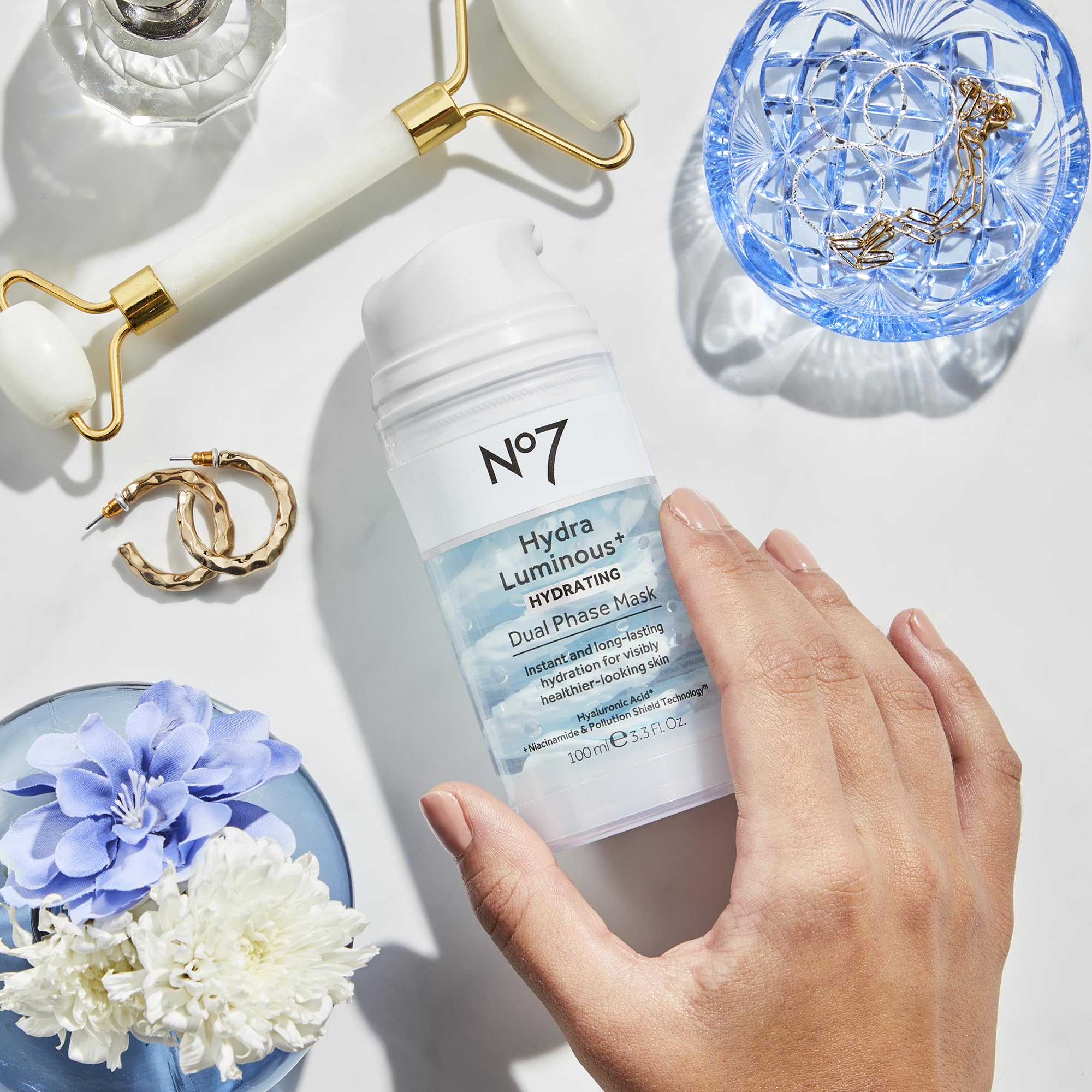 No7 HydraLuminous-peau-radiance: effet éclat naturel au réveil