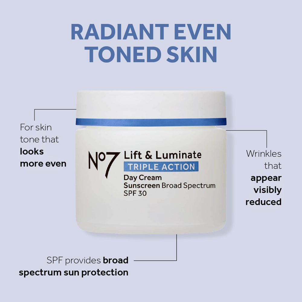 Ingrédients emblica et vitamine C pour un teint plus lumineux et uniforme.