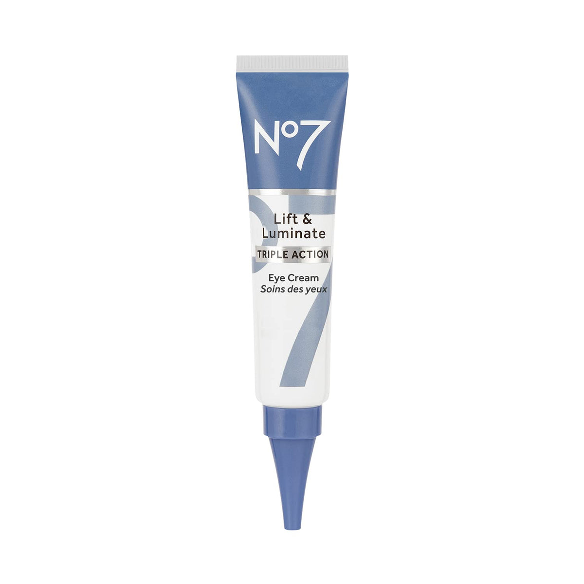 No7 Lift & Luminate crème yeux en tube, texture veloutée pour hydrater et lisser le contour.