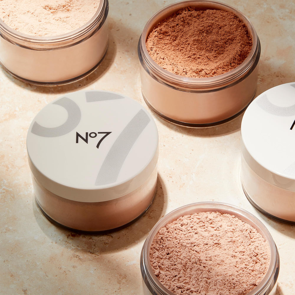No7 Poudre libre teinte neutre-invisible, adaptée à plusieurs carnations