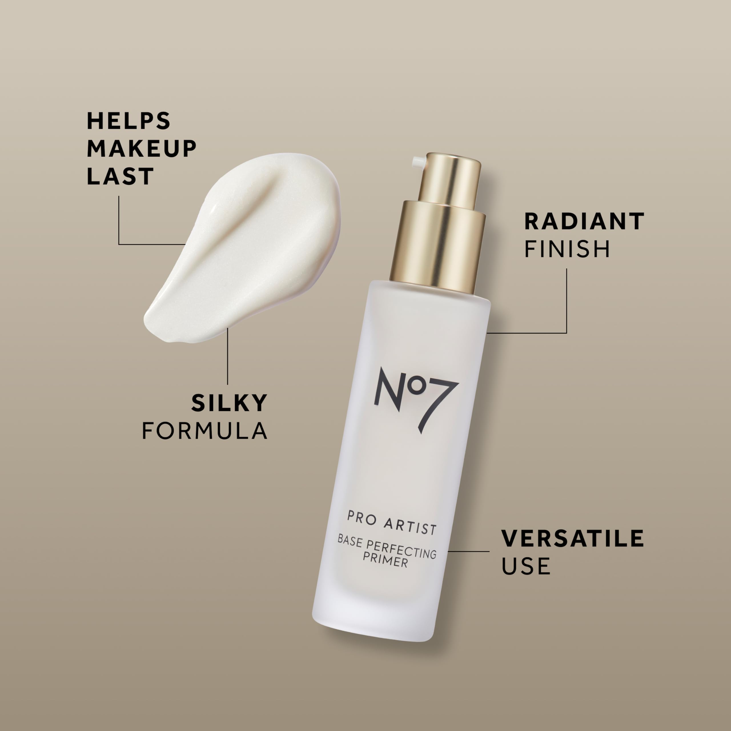 No7 Pro Artist Base : utilisation seule pour un éclat subtil sur la peau