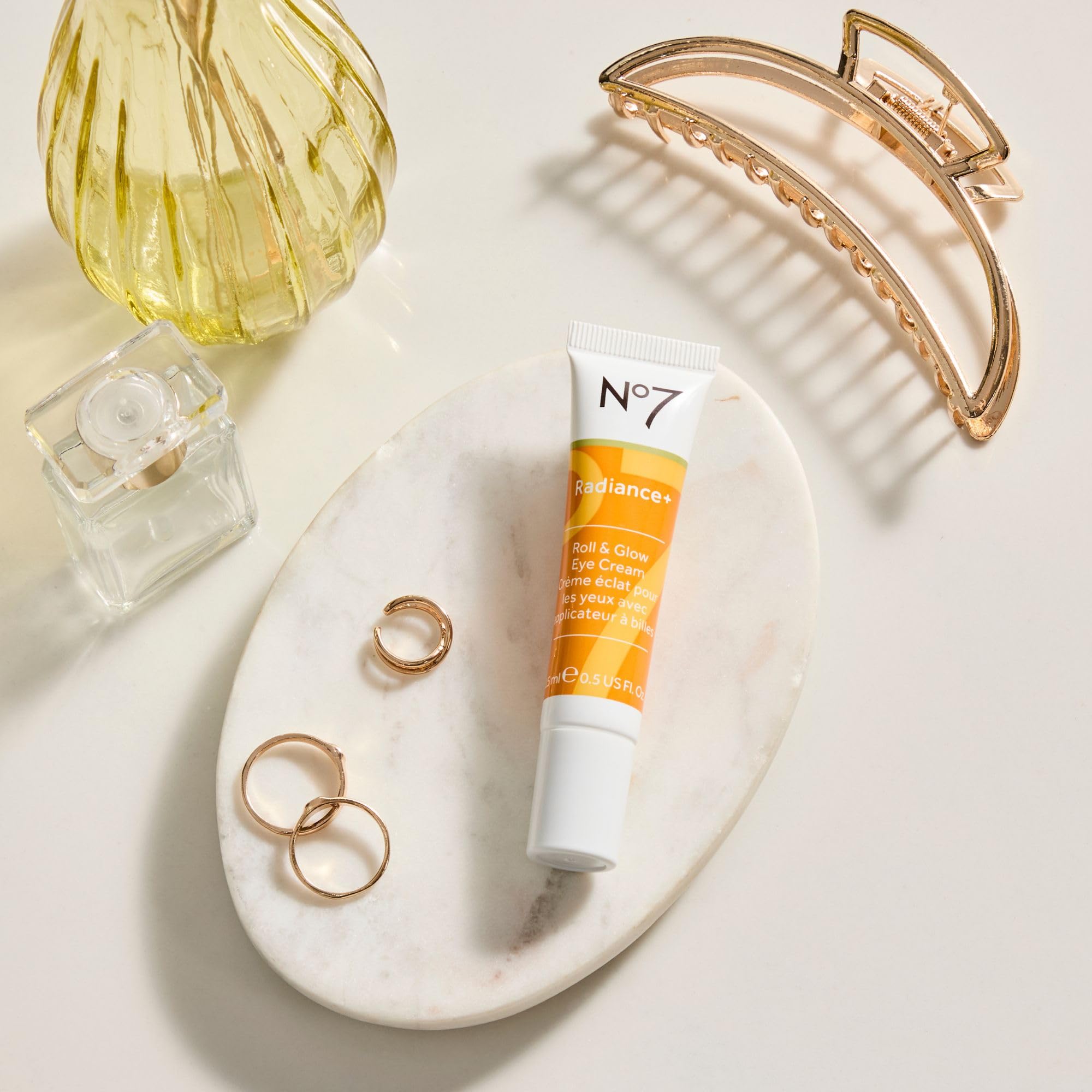 No7 Radiance+ soin quotidien pour le contour des yeux
