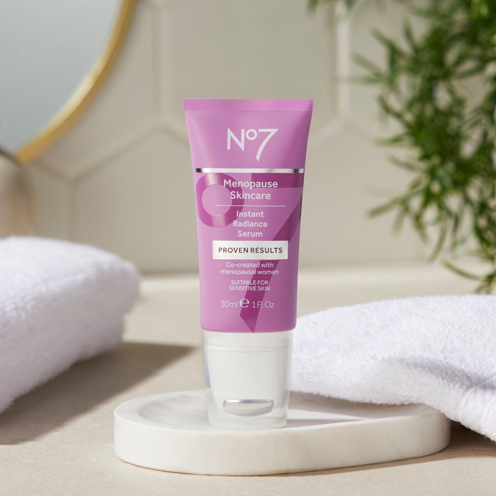 Routine ménopause No7 – soin complémentaire pour la peau.