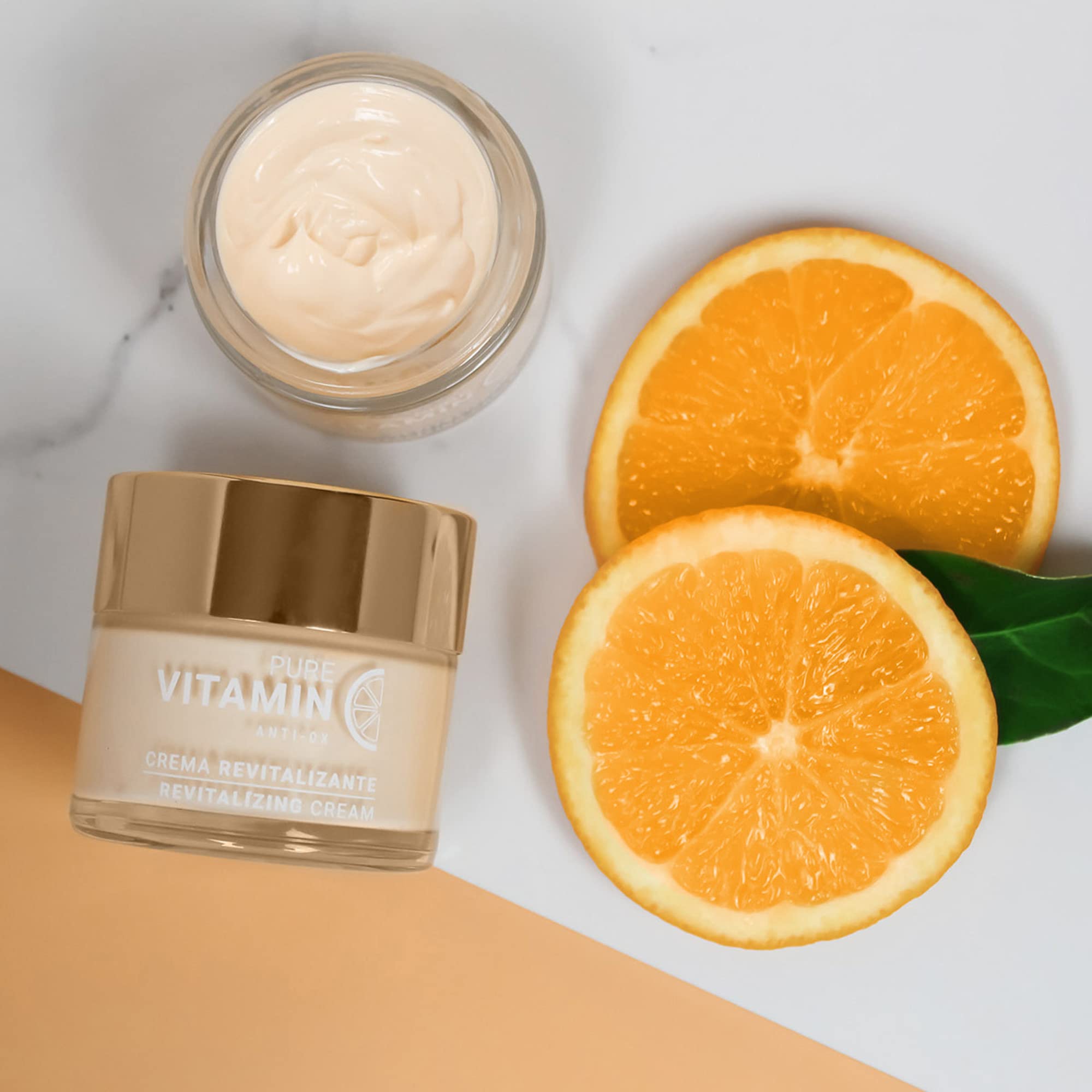 Effet réduction ridules possible avec Noche Y Dia Vitamin C.