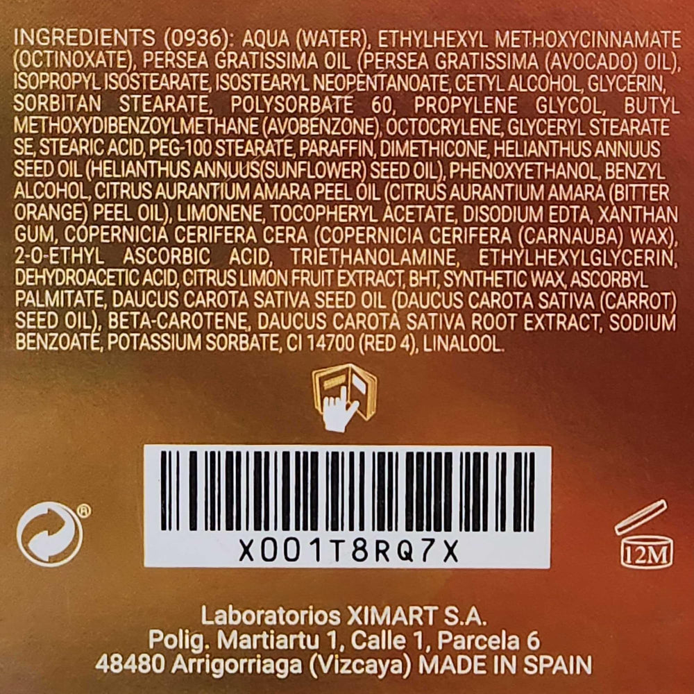 Rituel quotidien avec Noche Y Dia Vitamin C pour une peau lumineuse.