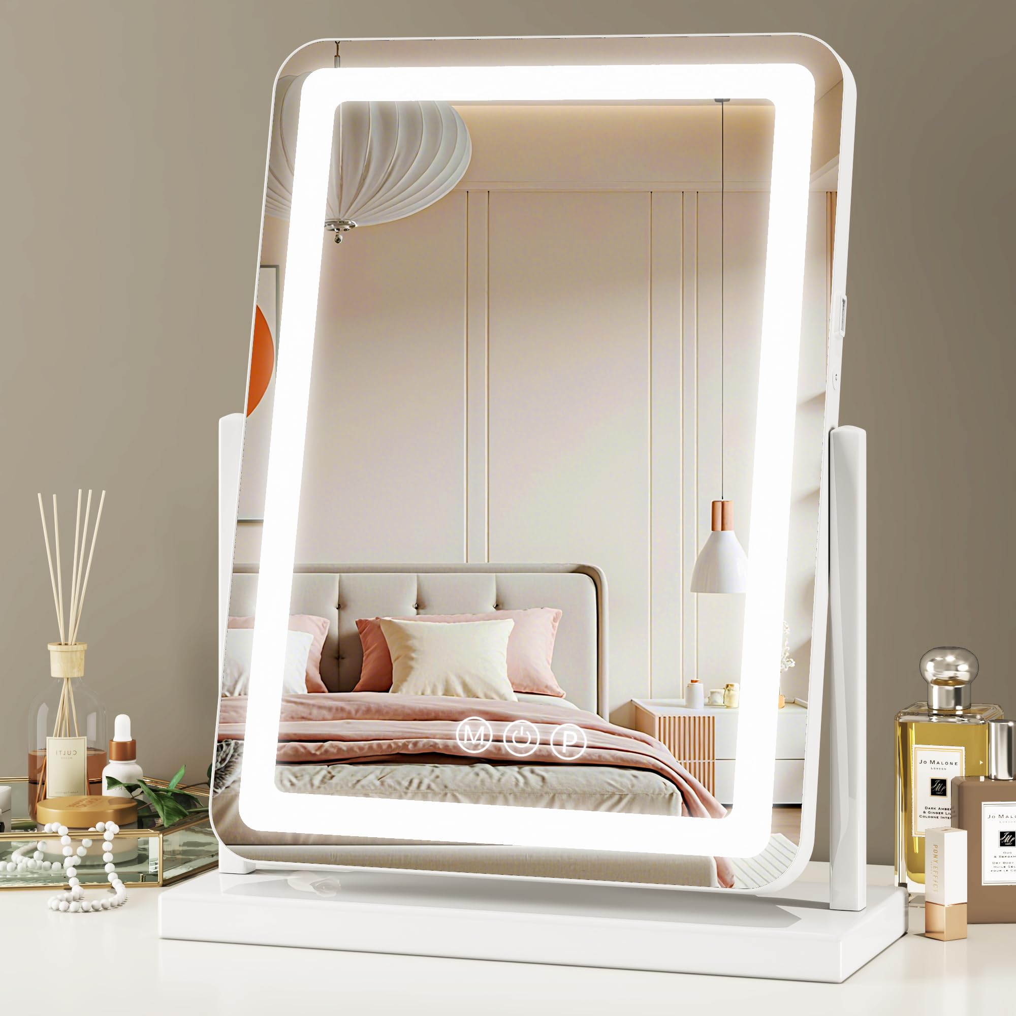 Novlux Miroir agrandisseur détachable pour les tracés fins.