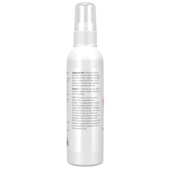 NOW Solutions Rosewater Rejuvenating Mist: usage pratique en déplacement pour hydratation rapide.