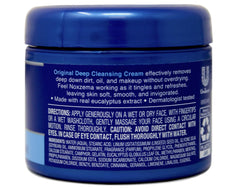 Texture creme-nettoyante originale Noxzema évoque douceur et propreté.