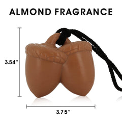 Homme utilisant le savon NPW pour une douche fraîche et ludique.