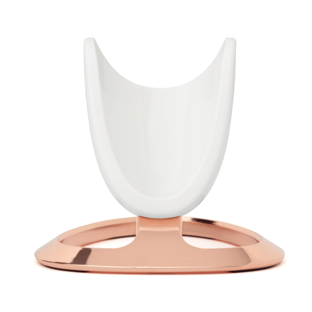 Nu Skin LumiSpa iO Stand – finition rose doré, pour afficher élégamment l'appareil sur le comptoir.