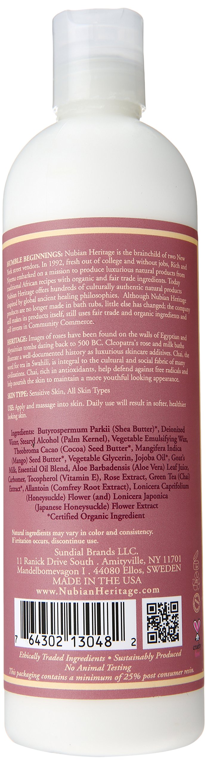 Application par les mains avec Nubian Heritage, texture soyeuse et absorption rapide.