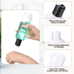 Bouteille Nuenen transparente en squeeze avec cap noir, idéale pour voyager et organiser les liquides.