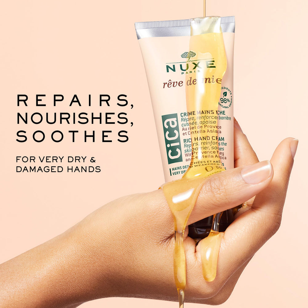 Nuxe Reve de Miel – texture non grasse, absorption rapide.