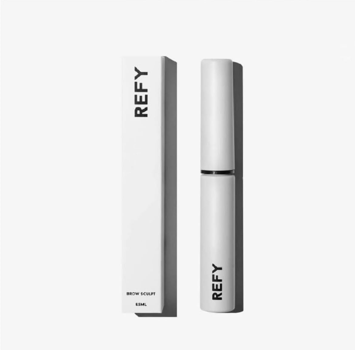 N.V.D R.E.F.Y Sourcils — brosse double embout pour sculpter durablement les poils.