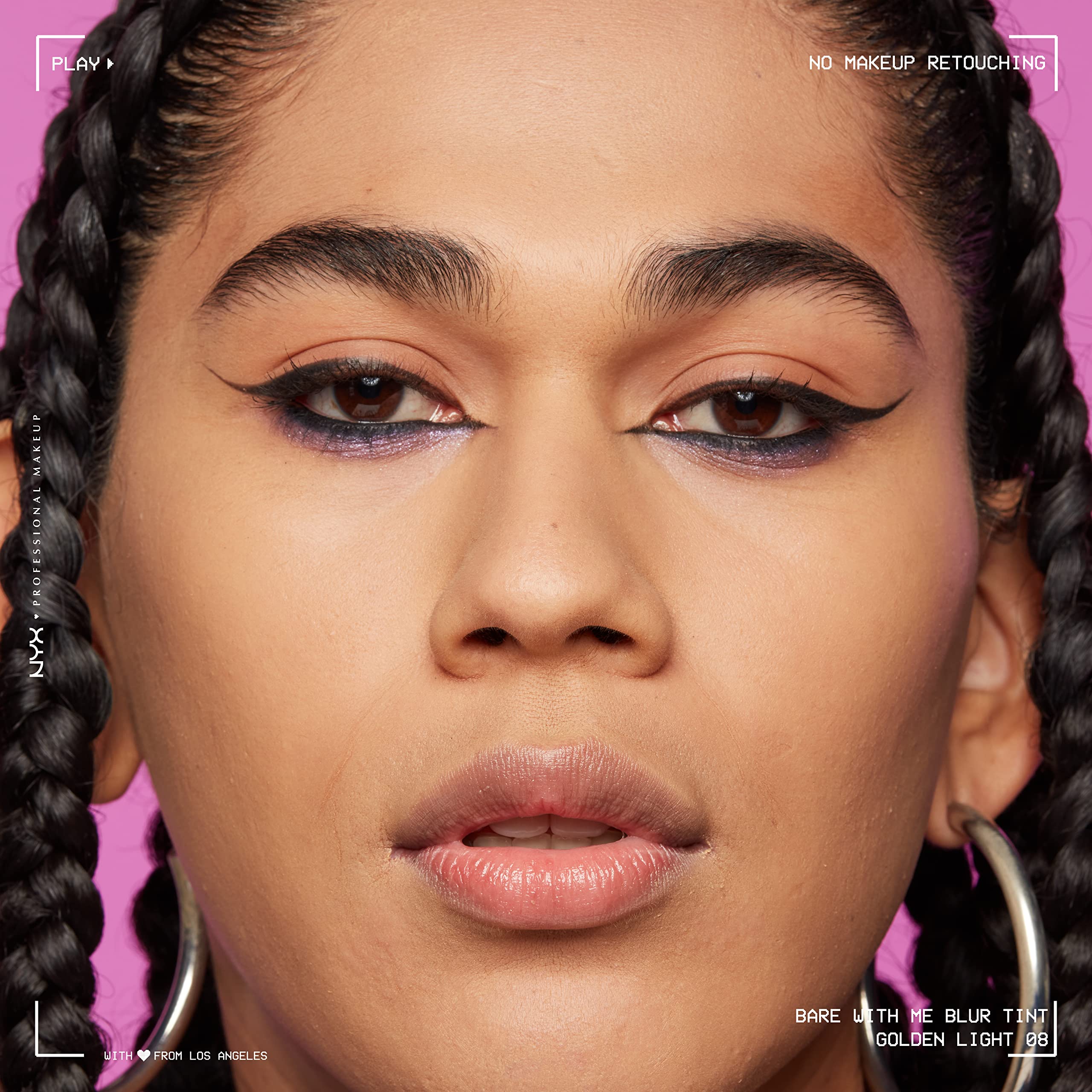 Nyx Bare With Me Blur Tint fini lissant qui floute les imperfections et les pores.