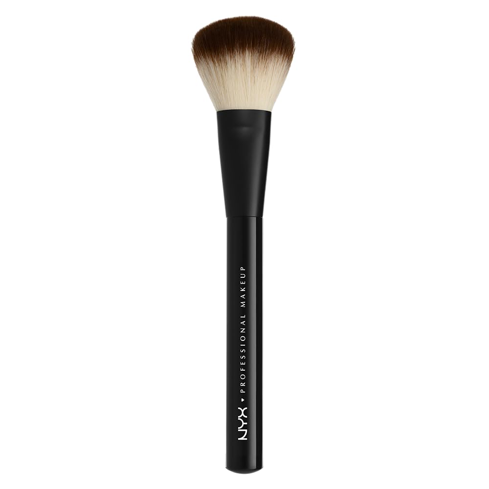 Pinceau poudre pro NYX, douceur soyeuse pour une application homogène et précise