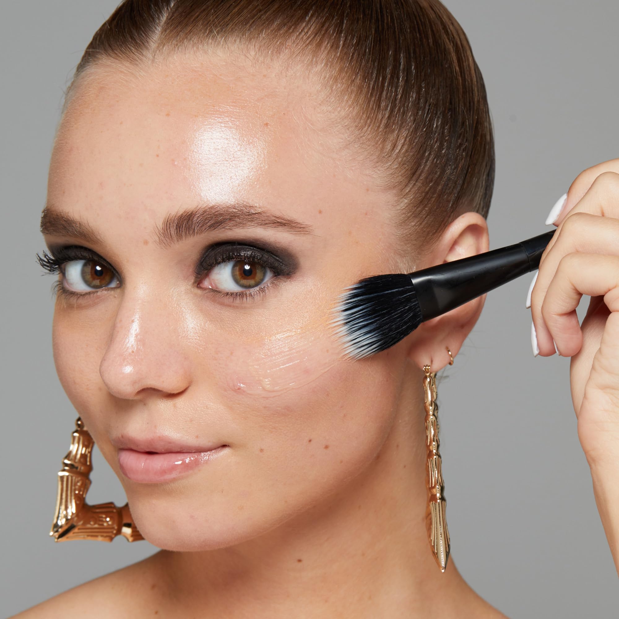 NYX Shine Killer Primer: base idéale pour harmoniser le teint.