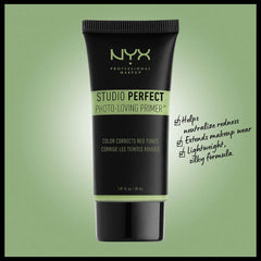 NYX Studio Perfect Primer - texture soyeuse pour une application lisse et durable