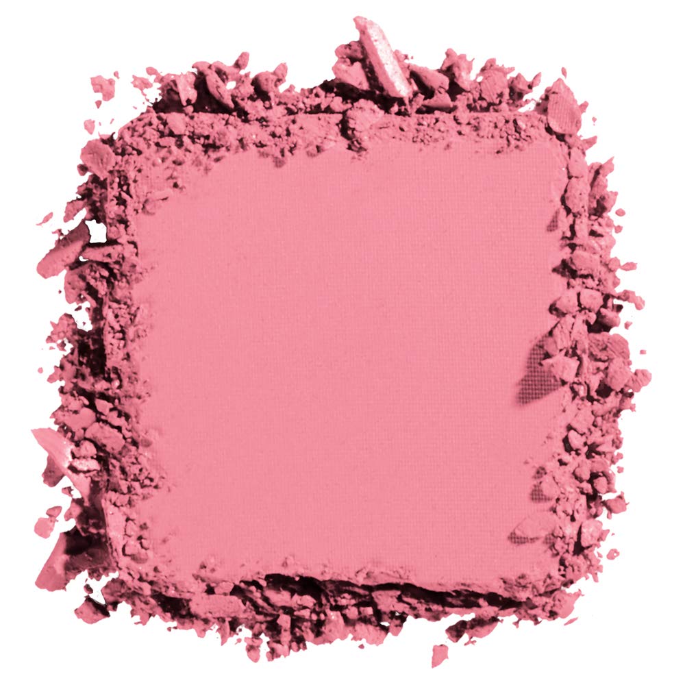 Effet ombré rose et jaune avec NYX Sweet Cheeks Matte Blush Rose & Play.