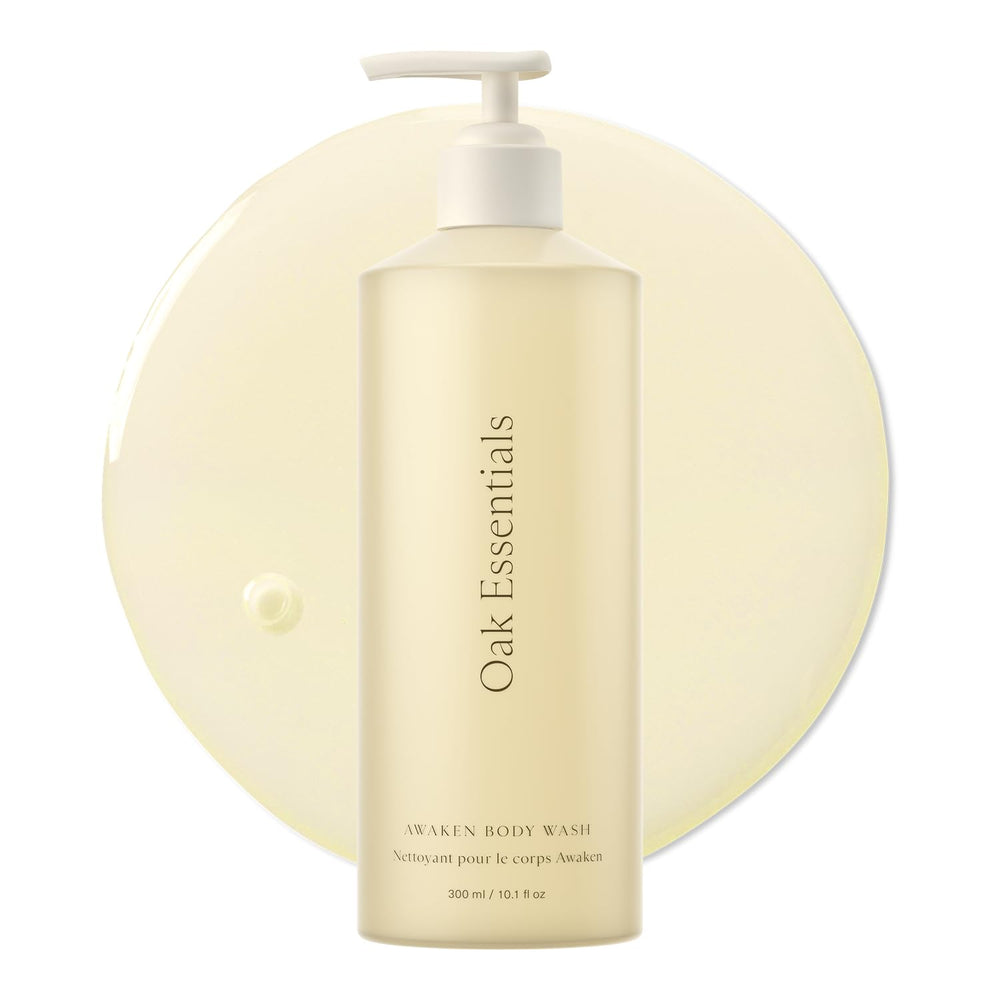 Oak Essentials Awaken Body Wash – bouteille lavande, rituel parfumé pour démarrer la journée.