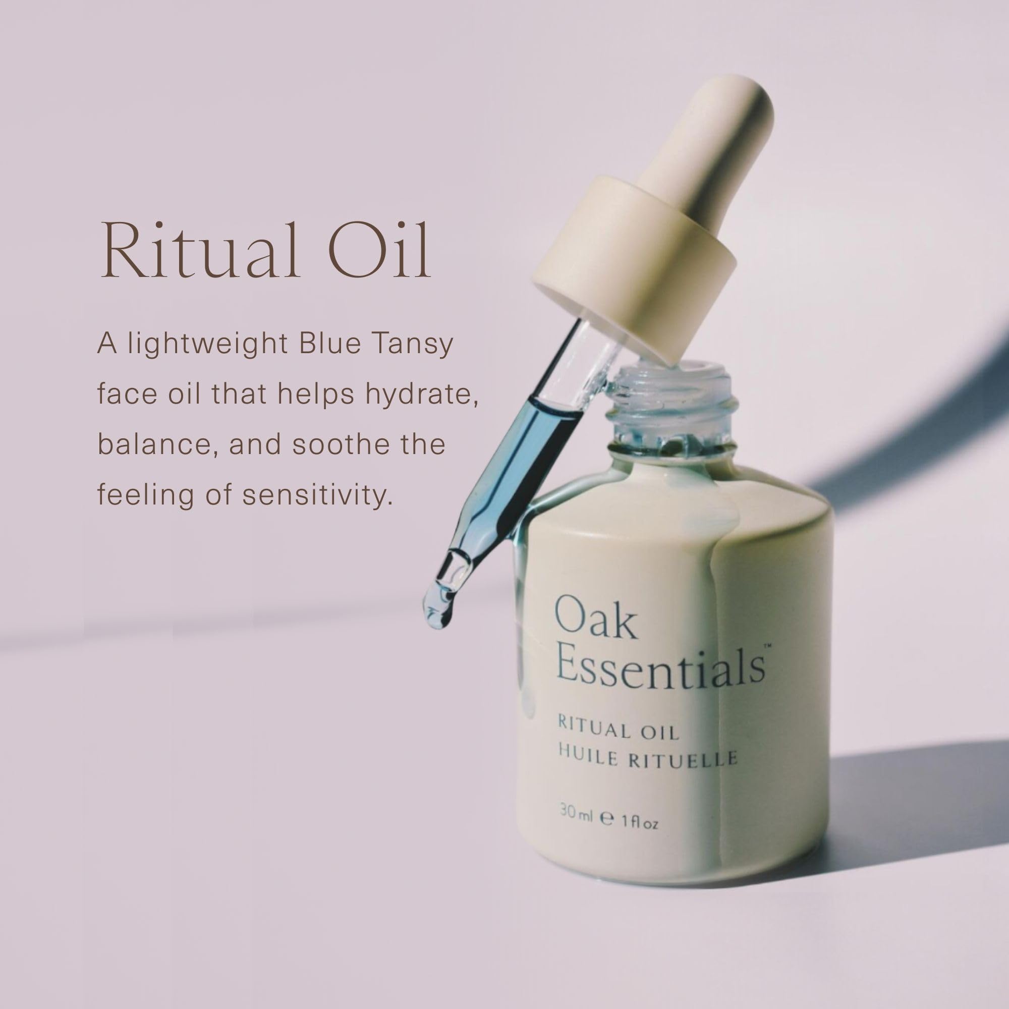 Goutte Oak Essentials Ritual Oil prête à une application précise.