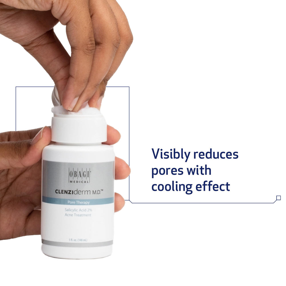 Présentation dans une routine de soins anti-imperfections.
