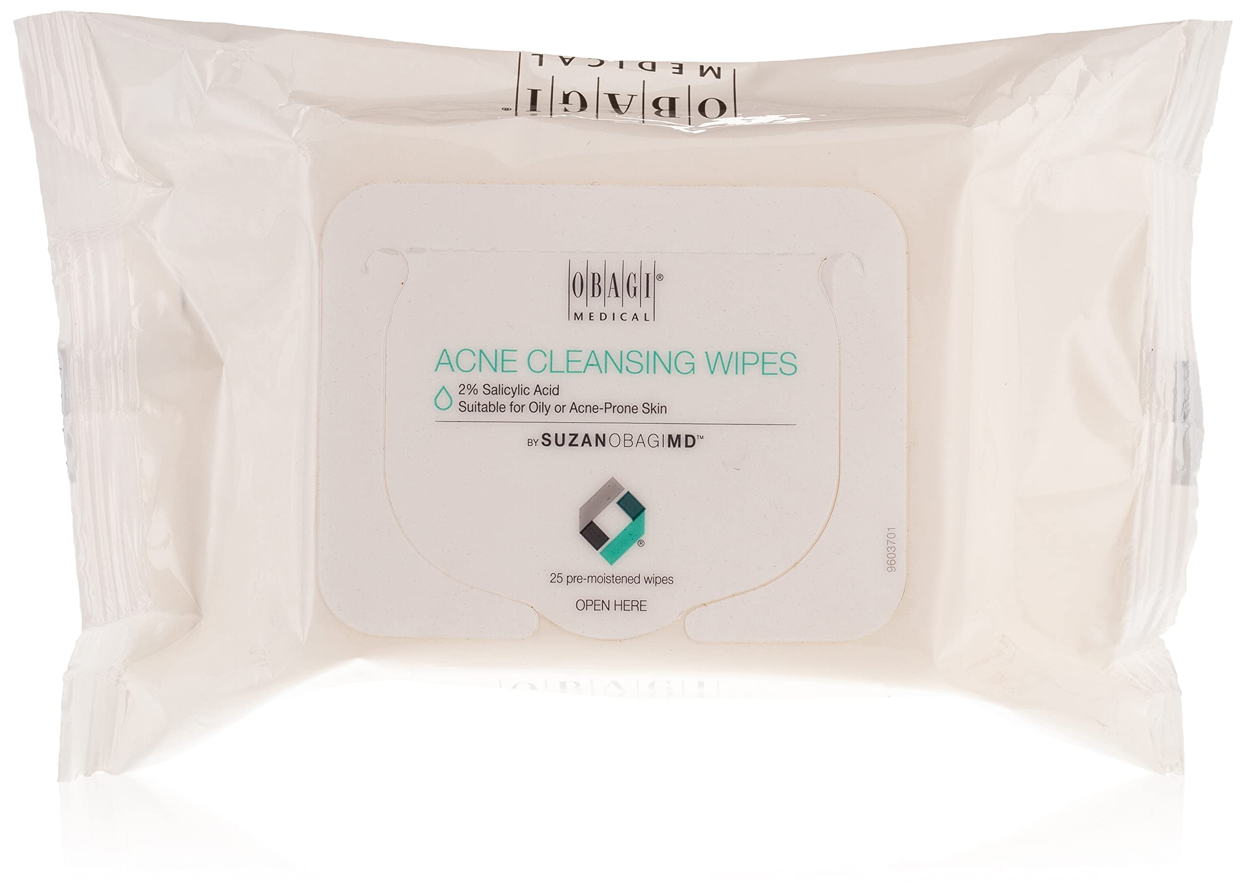 Lingettes nettoyantes Obagi SUZANOBAGIMD, emballage compact pratique en déplacement.