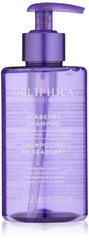 Obliphica Professional Seaberry Shampoo, bouteille versée, pour cheveux nourris et faciles à démêler.