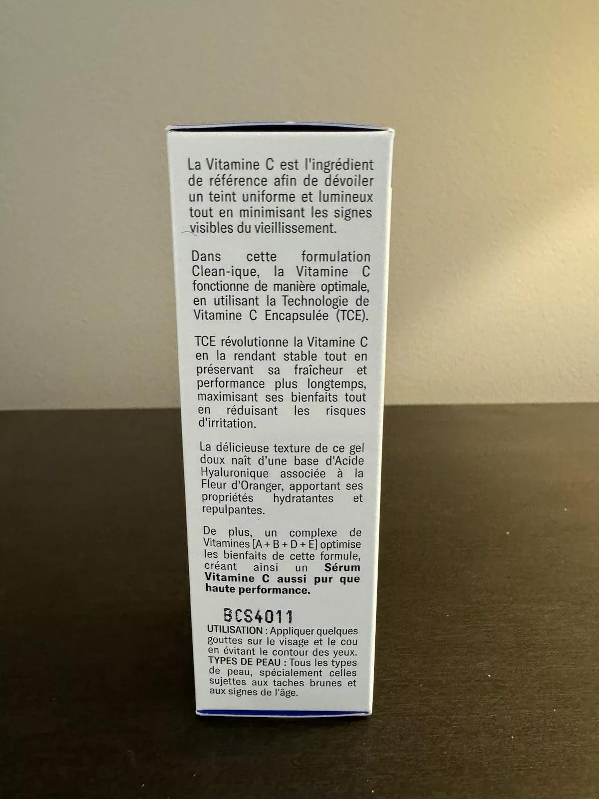 ODACITE teint uniforme: effet lumineux sur la peau.