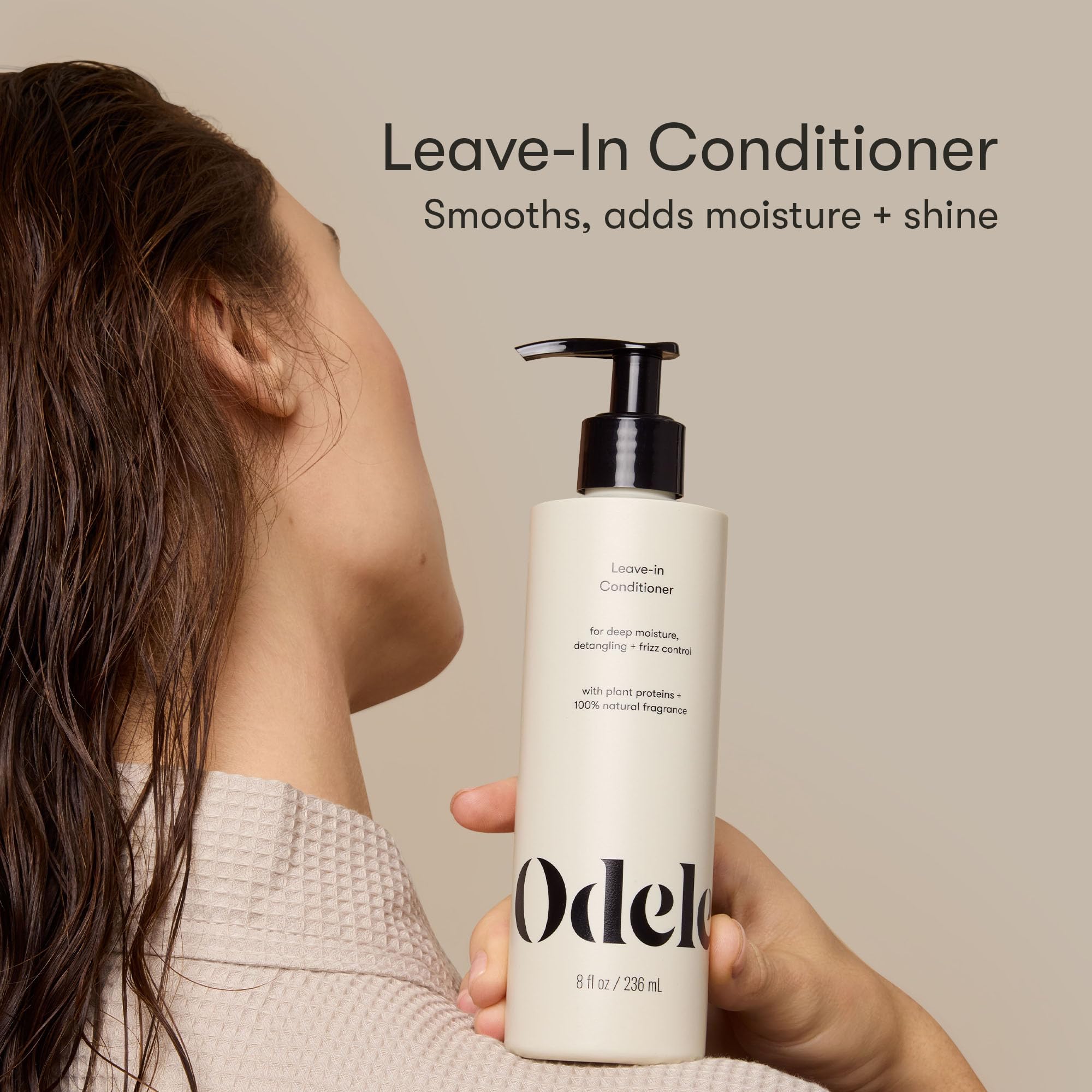 Application sur cheveux humides avec Odele, douceur et démêlage facilités.