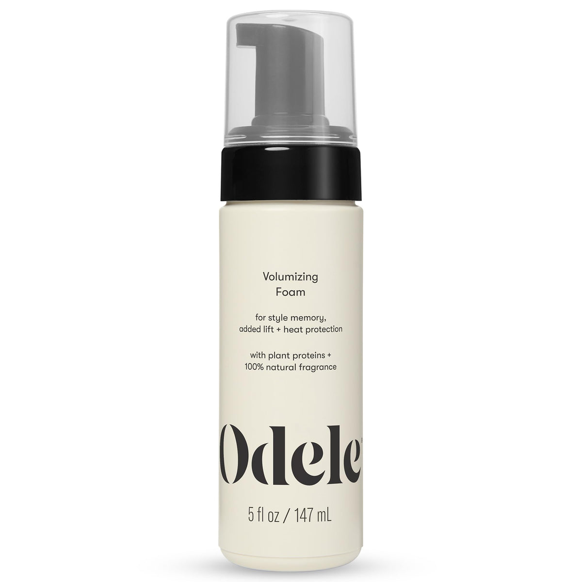 Mousse volumisante Odele dans sa bouteille pour un volume durable.