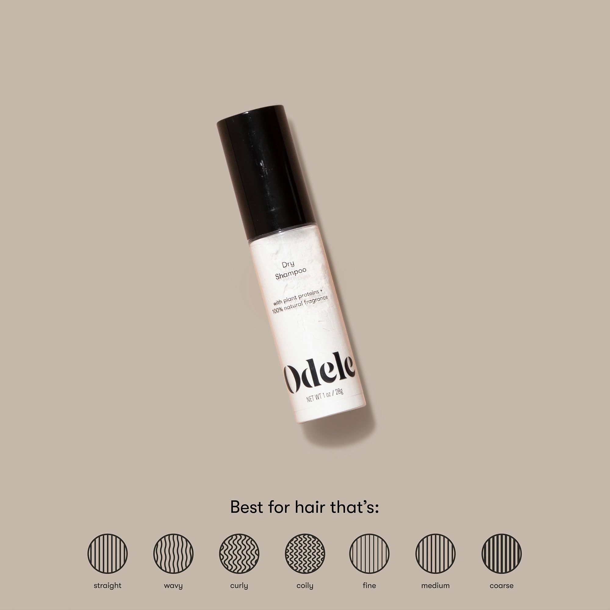 Poudre translucide Odele sur cheveux tous types pour un fini discret.