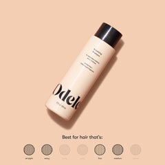 Cheveux lisses brillants après le shampooing volumeisant Odele