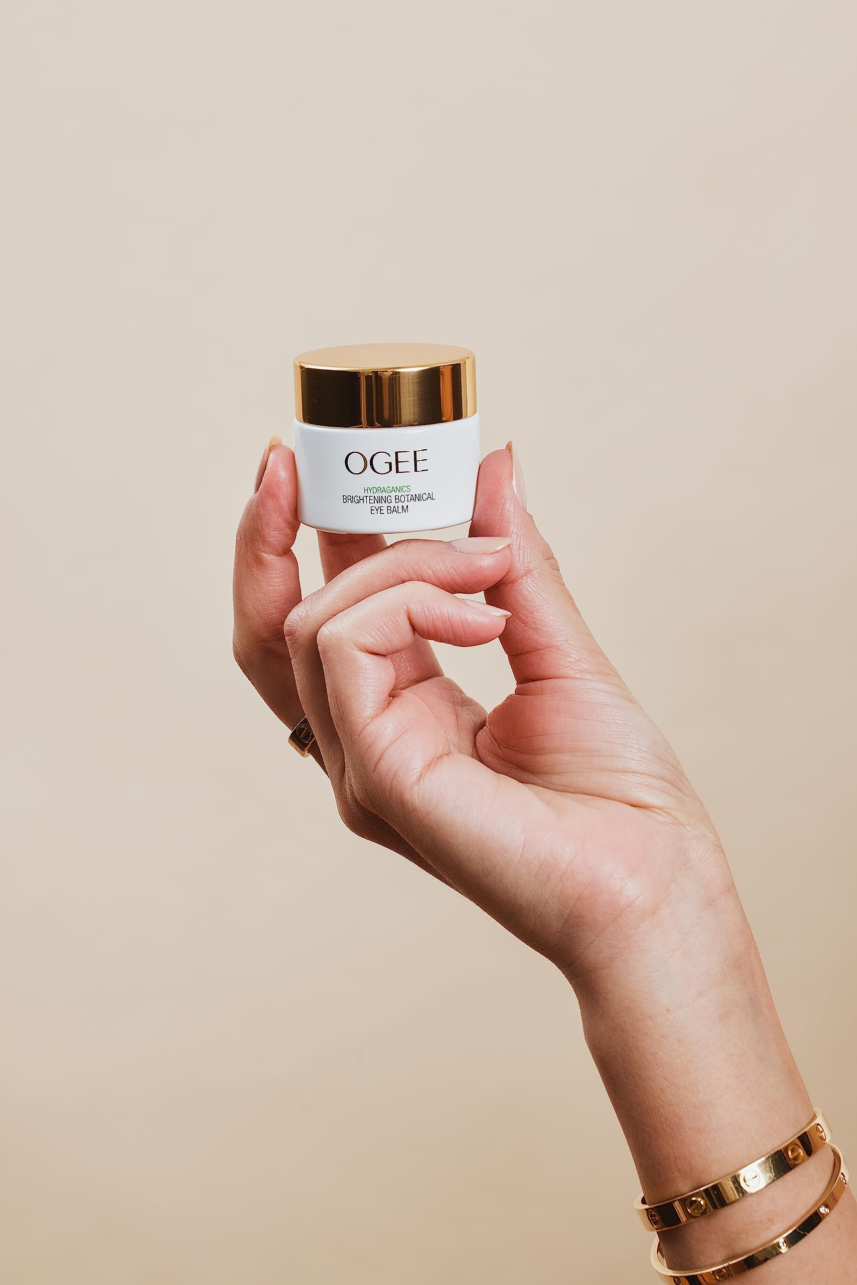 Baume pour les yeux Ogee: formule majoritairement organique, 70 % certifiée.