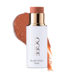 Ogee Sculpted Face Stick Topaze pêche rose mat, application naturelle sur les pommettes