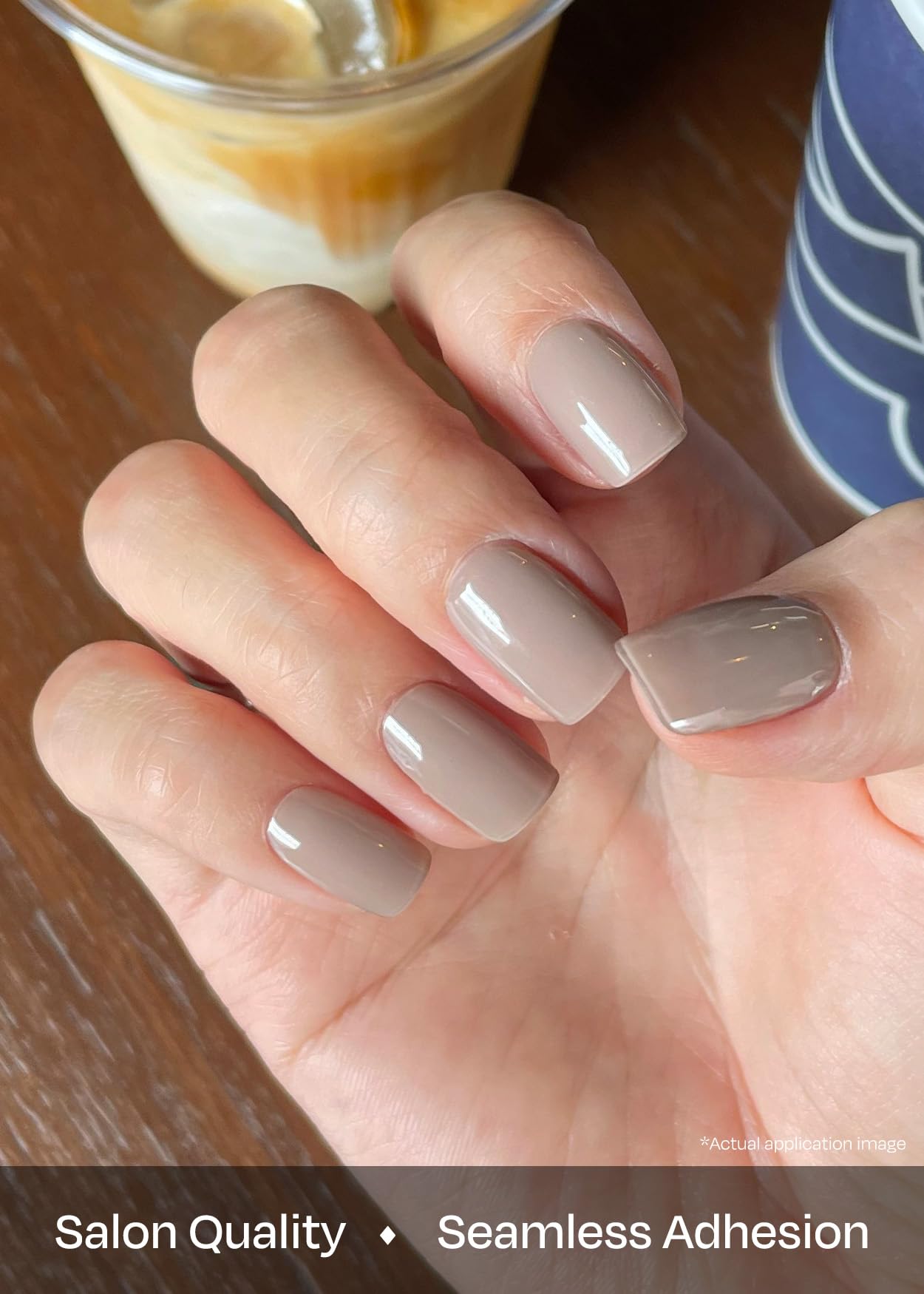 ohora-limage-ongles-etape-preparation : lime fournie pour ajuster la forme
