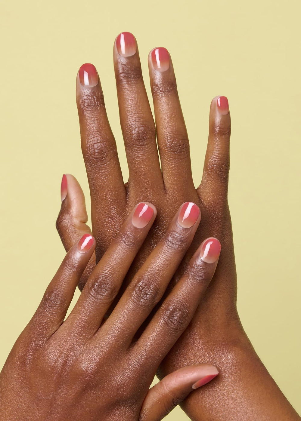 ohora N Basic Nails No.1 application facile pour une pose rapide et nette.