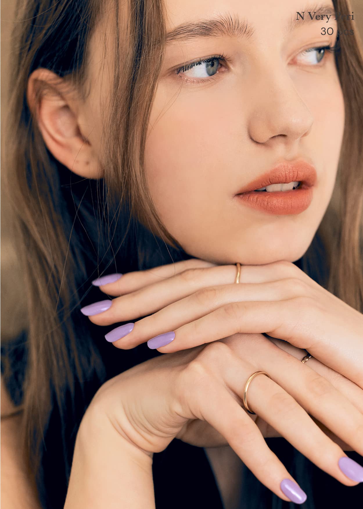 Ohora prep pads ready nails before application.