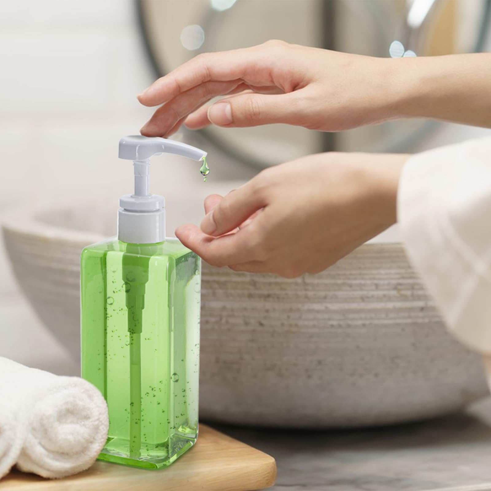 Okllen bouteille pompe transport facile, pack voyage compact et durable.