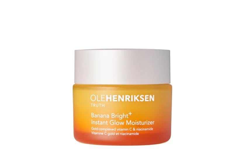 Le soin BananaBright+ d'OLEHENRIKSEN pour une hydratation lumineuse et un teint rayonnant.