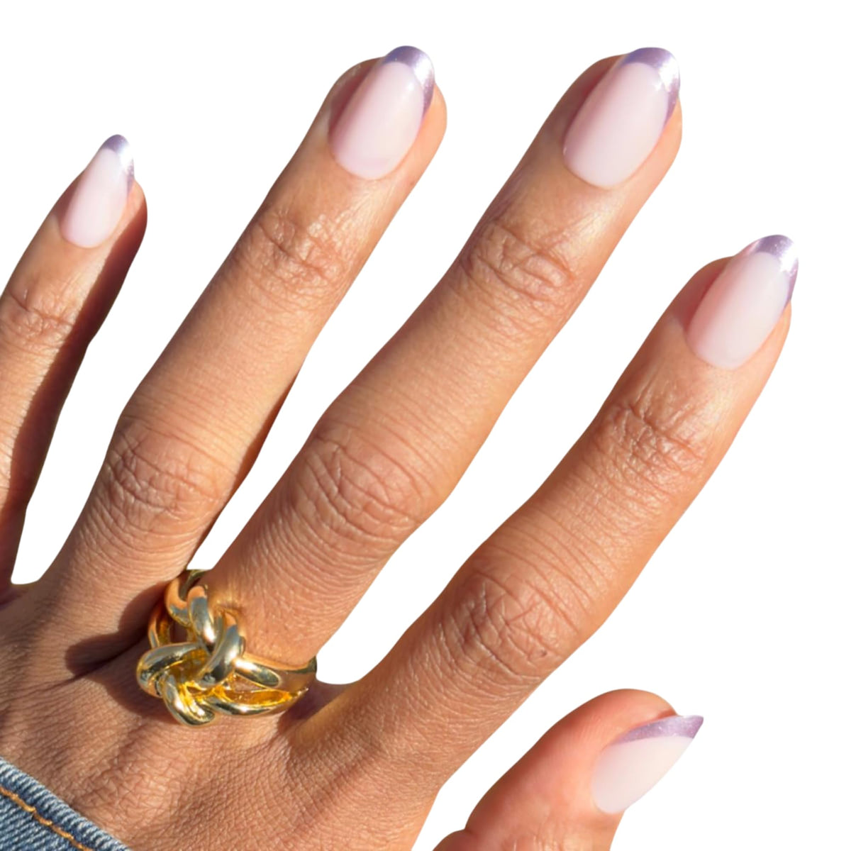 Ongles Olive & June Instant Mani au look réaliste, style naturel.