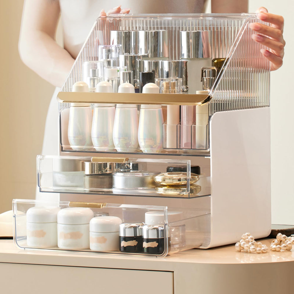 Omeily à trois niveaux organise maquillage et soins pour un rangement clair.
