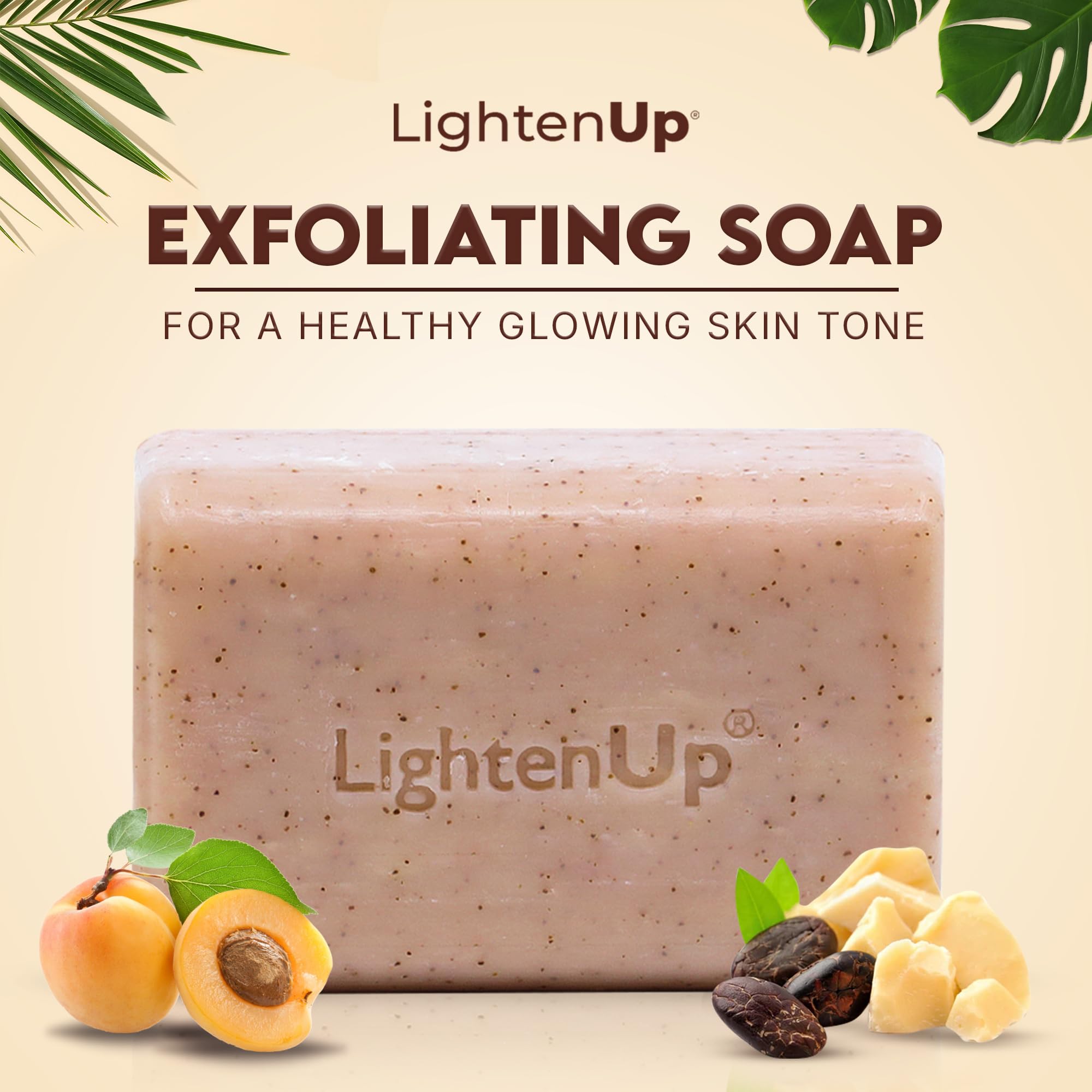OMC Lighten-Up mousse gommante en main démontrant exfoliation douce visage et corps