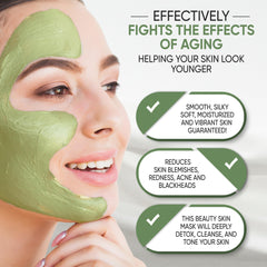 Texture crèmeuse du masque argile matcha thé vert apaise et nettoie.