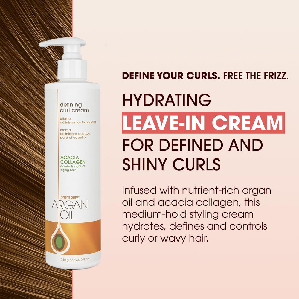 One 'N Only Crème Définissante Pour Boucles, texture légère et hydratation sans résidu.